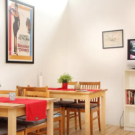 Rut & Ragnars Hostel